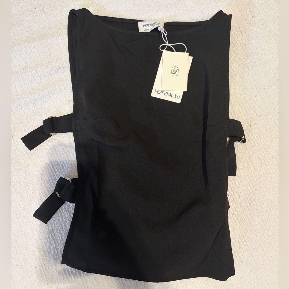 Cherish you buckle Top